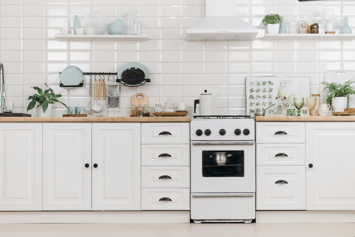 kitchen cabinet refinishing St Albert